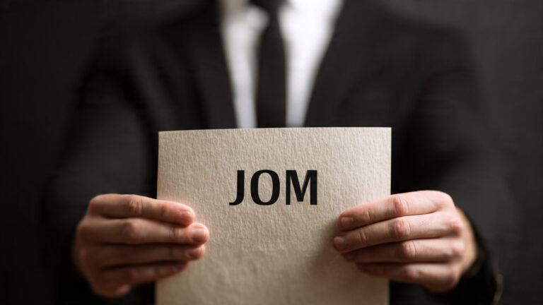 How to Get a Good Job by Creating a Strong Resume